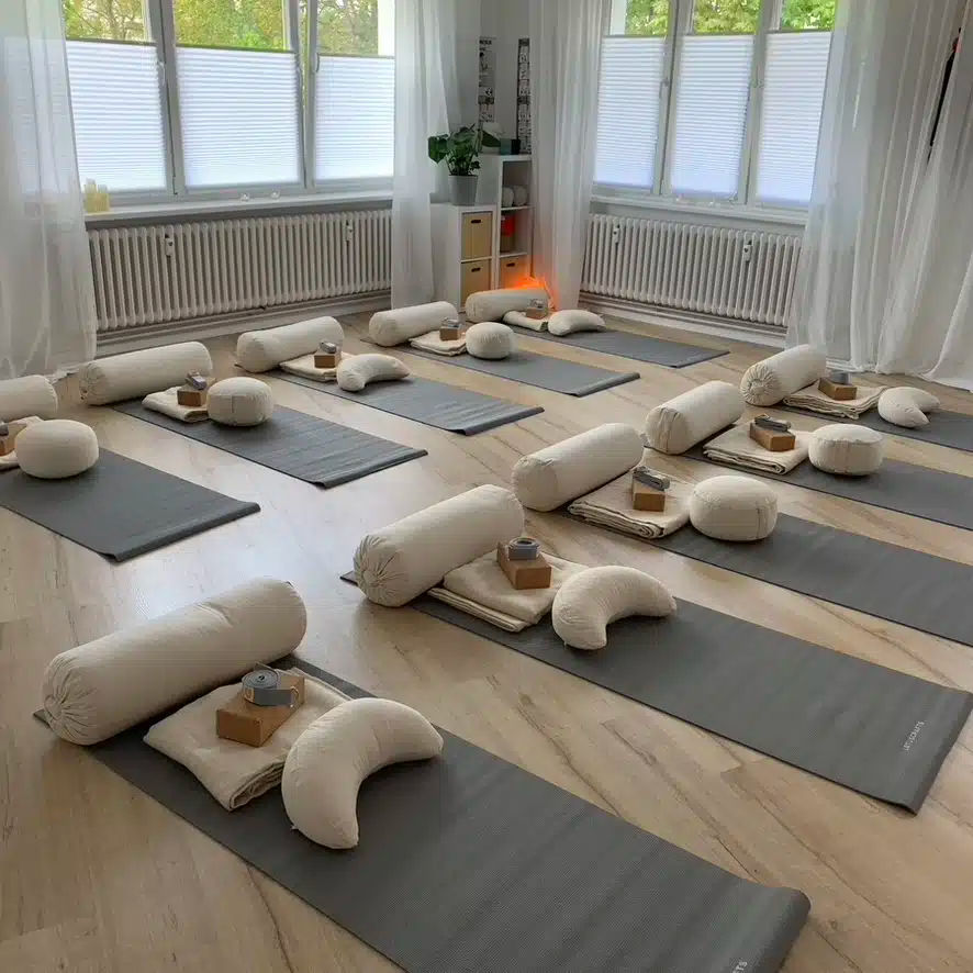 Yoga Kitchen: Yoga Raum mieten Berlin